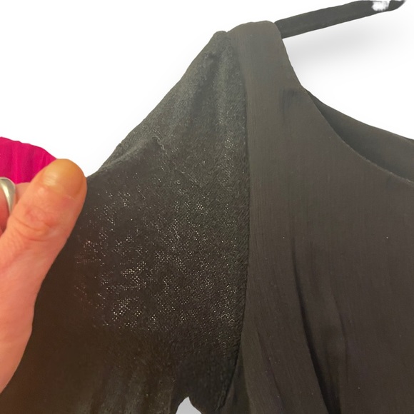 Elizabeth & James Black Long Sleeves Ruched Silk Knit Dress Sz 8 Olsens the Row - Picture 6 of 9